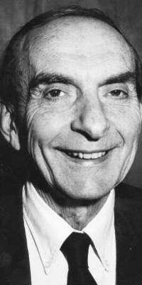 Gerald E. Brown, American theoretical physicist., dies at age 86